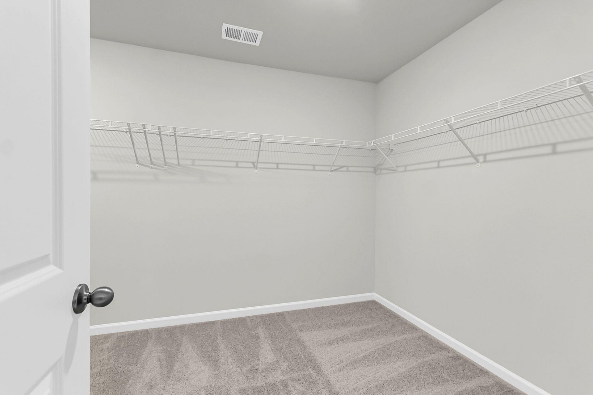 124 Scout Drive Photo 33