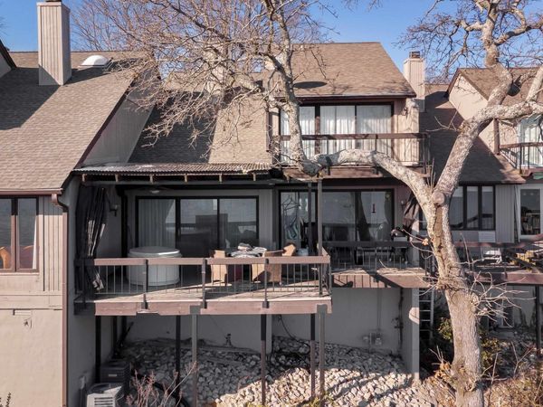 226 River Point Rd, Florence, AL