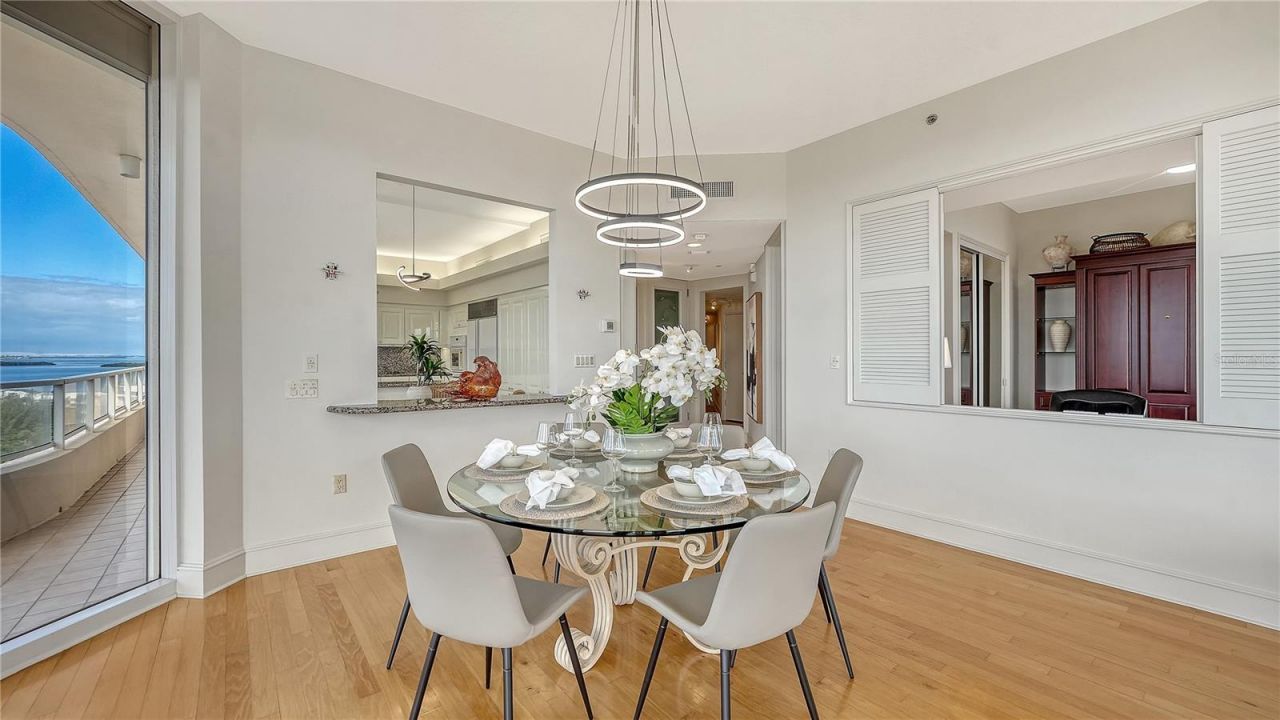 3060 Grand Bay Boulevard, Unit 195, Longboat Key, FL 34228 Photo