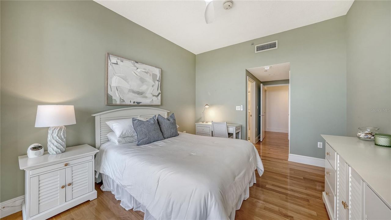 3060 Grand Bay Boulevard, Unit 195, Longboat Key, FL 34228 Photo