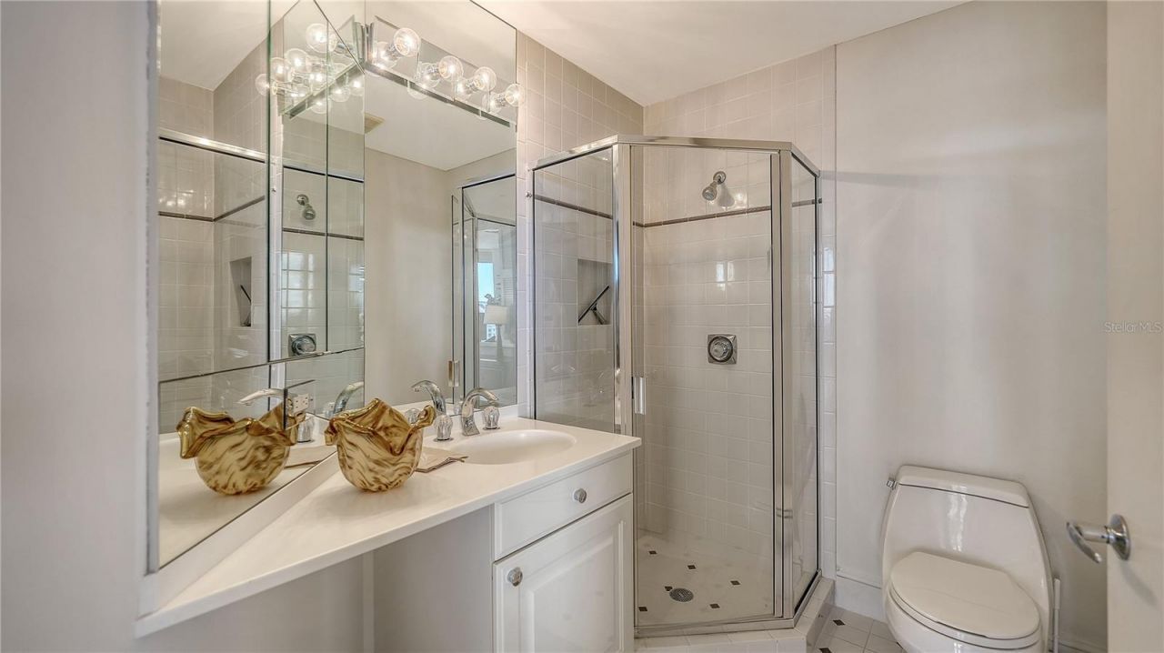 3060 Grand Bay Boulevard, Unit 195, Longboat Key, FL 34228 Photo