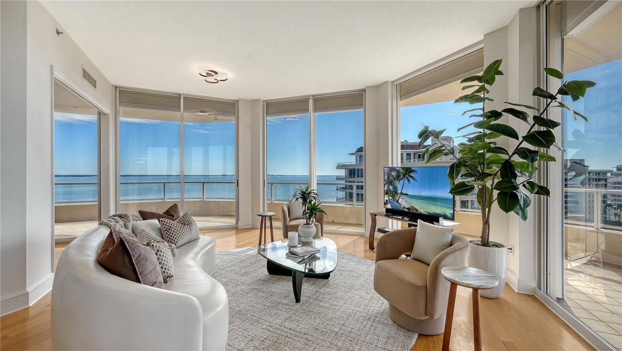 3060 Grand Bay Boulevard, Unit 195, Longboat Key, FL 34228 Photo