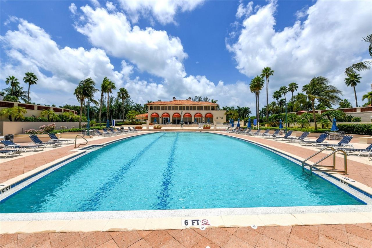 3060 Grand Bay Boulevard, Unit 195, Longboat Key, FL 34228 Photo
