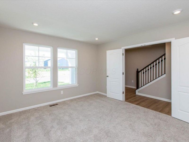 366 Isaac Tharp Street, Pataskala, OH 43062 Photo 16