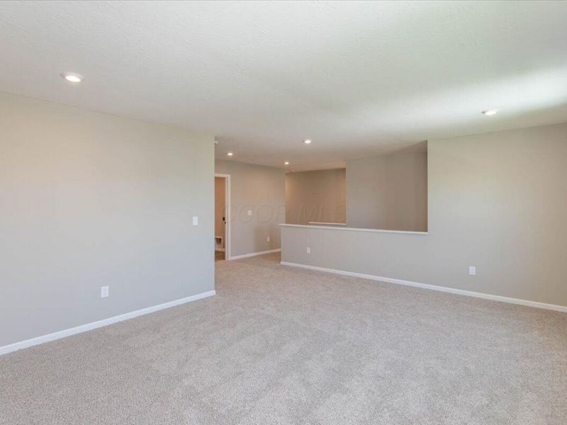366 Isaac Tharp Street, Pataskala, OH 43062 Photo 20