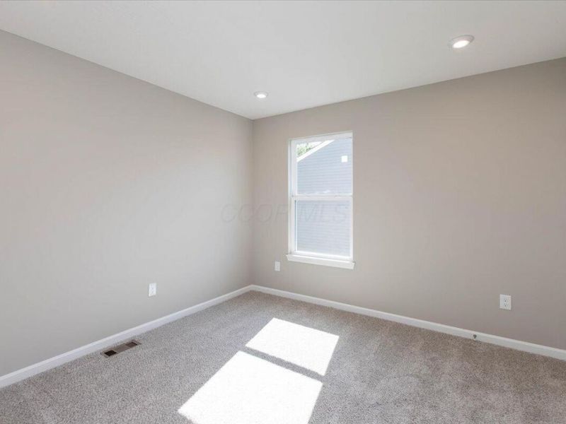 366 Isaac Tharp Street, Pataskala, OH 43062 Photo 28