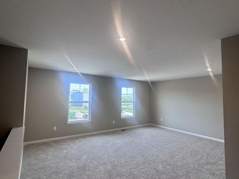 366 Isaac Tharp Street, Pataskala, OH 43062 Photo 4