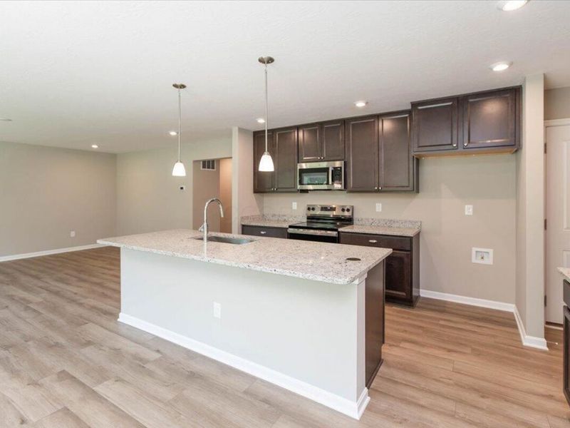 366 Isaac Tharp Street, Pataskala, OH 43062 Photo 7