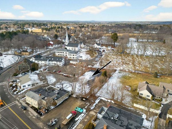 190 York Street, York, ME 03909