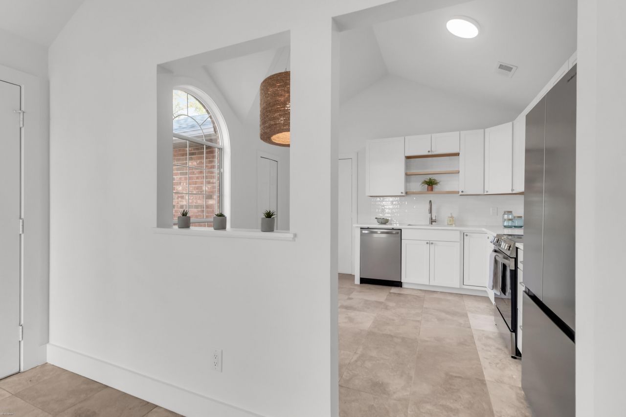 1368 Thayer Hall Drive Photo 11