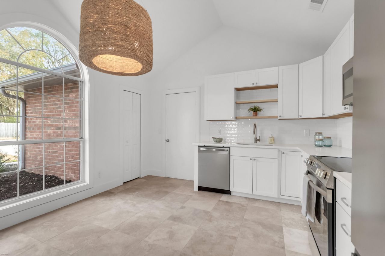 1368 Thayer Hall Drive Photo 14