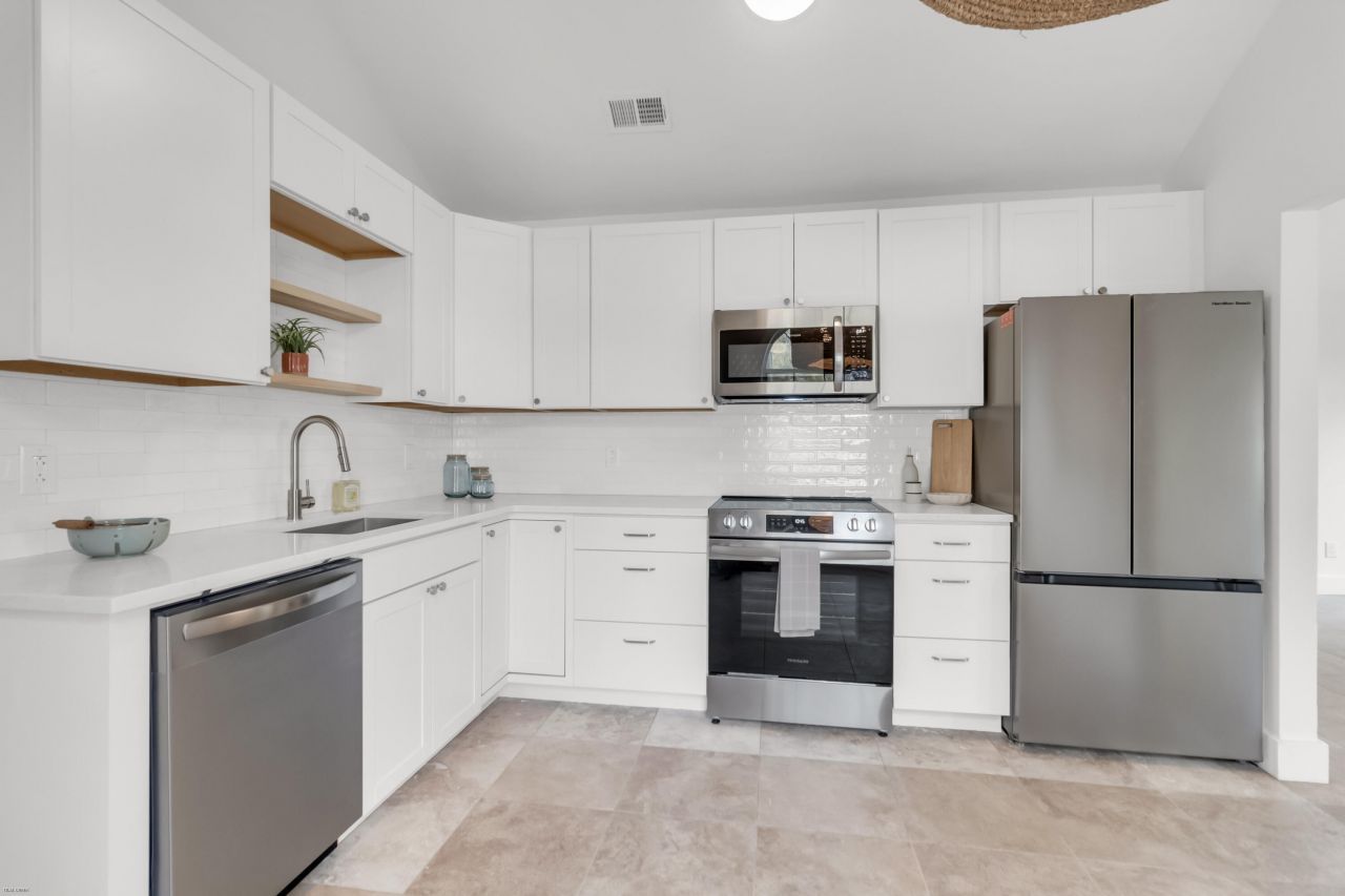 1368 Thayer Hall Drive Photo 17