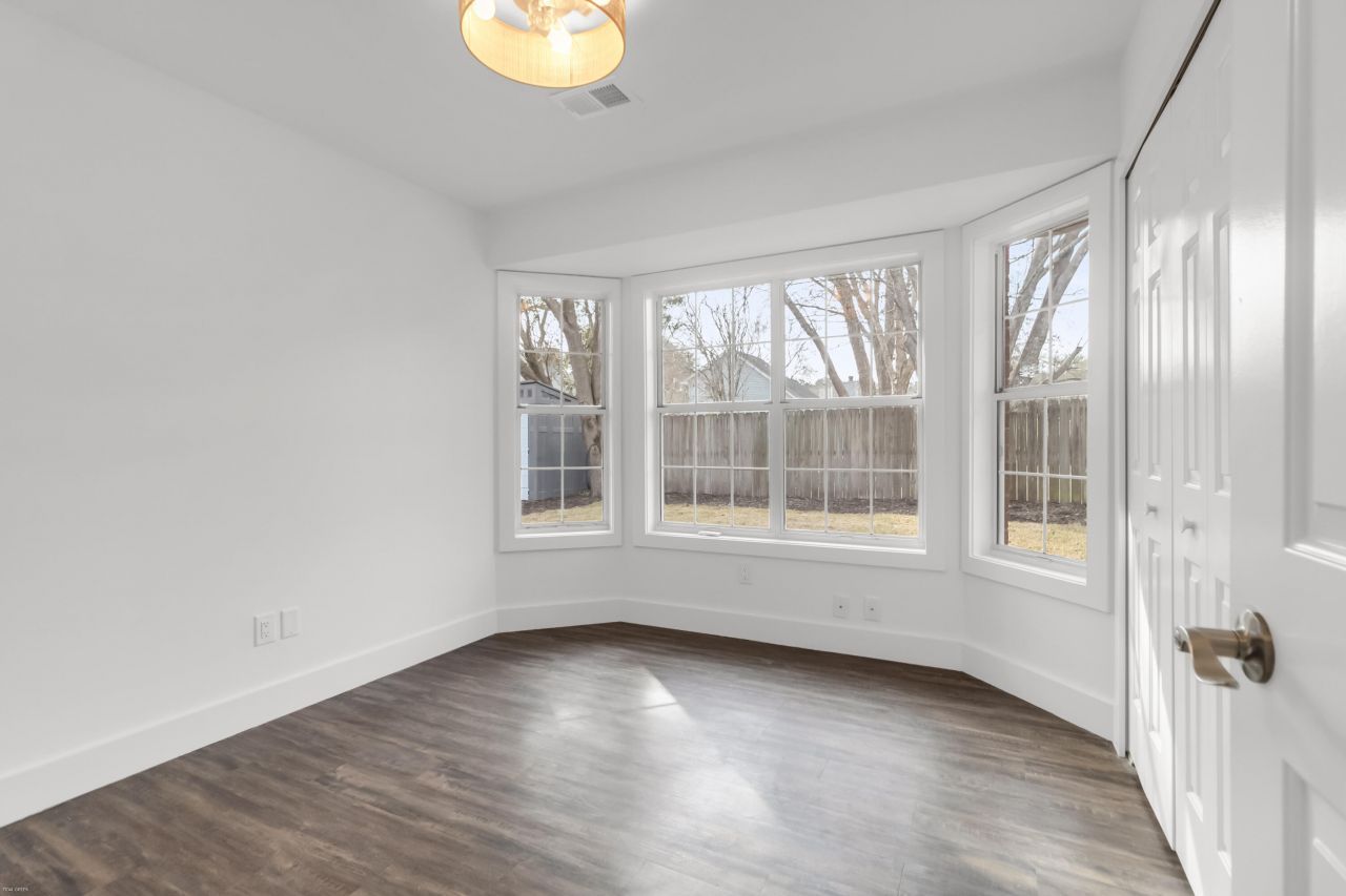 1368 Thayer Hall Drive Photo 22