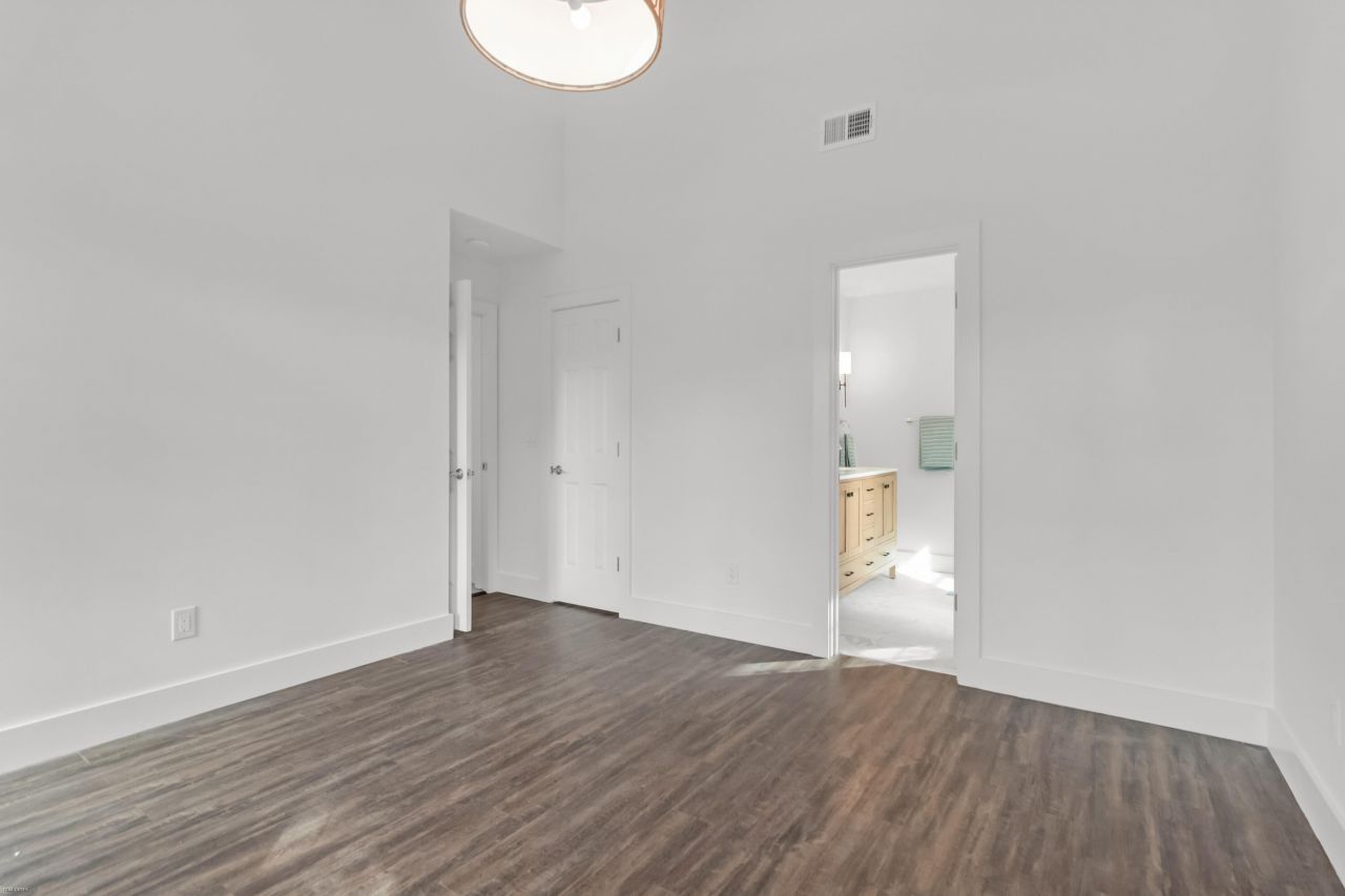 1368 Thayer Hall Drive Photo 30