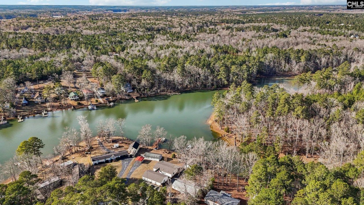 1046 Blacksgate East Road Photo 38