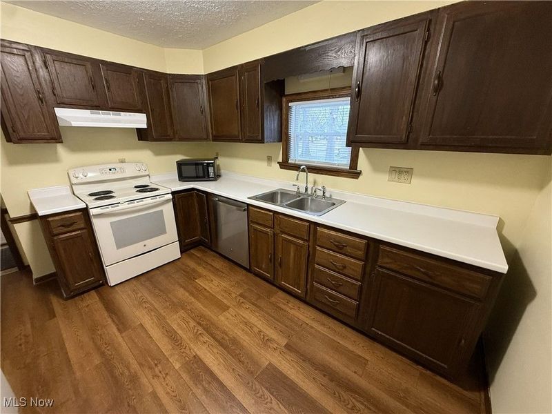 639 4th Street NW, New Philadelphia, OH 44663 Photo 13