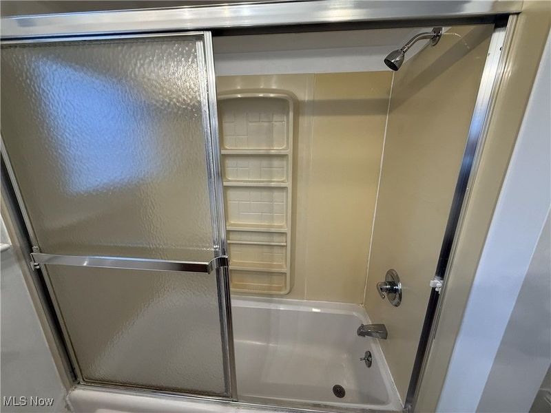 639 4th Street NW, New Philadelphia, OH 44663 Photo 32