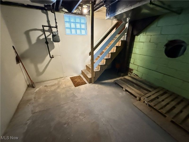 639 4th Street NW, New Philadelphia, OH 44663 Photo 38