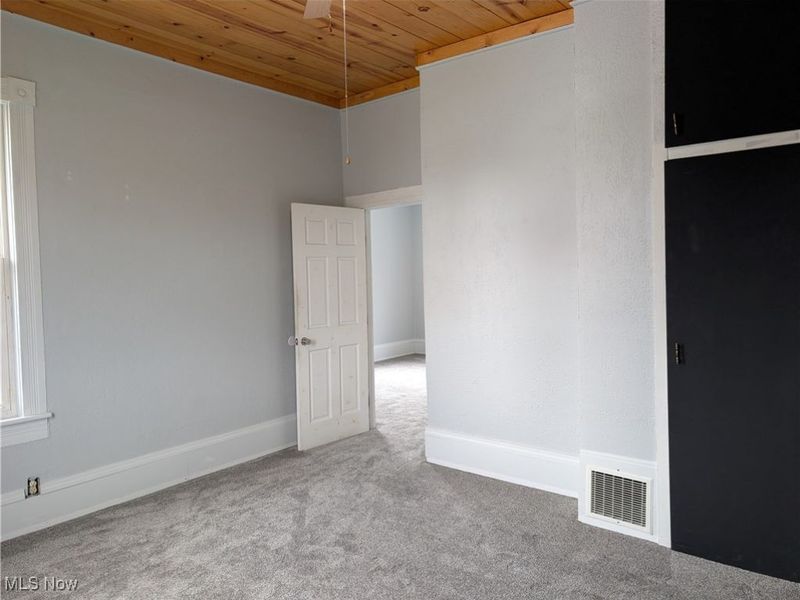 10143 Pleasant Road, Pleasant City, OH 43772 Photo 14