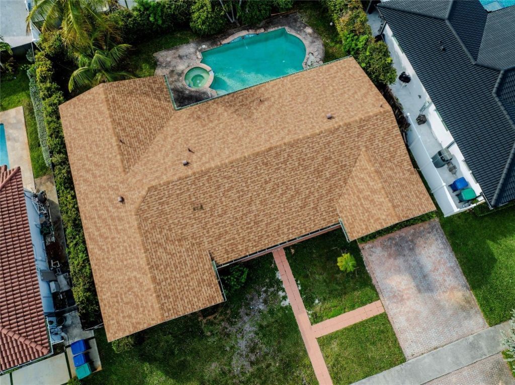 21304 NE 19th Court, Miami, FL 33179 Photo