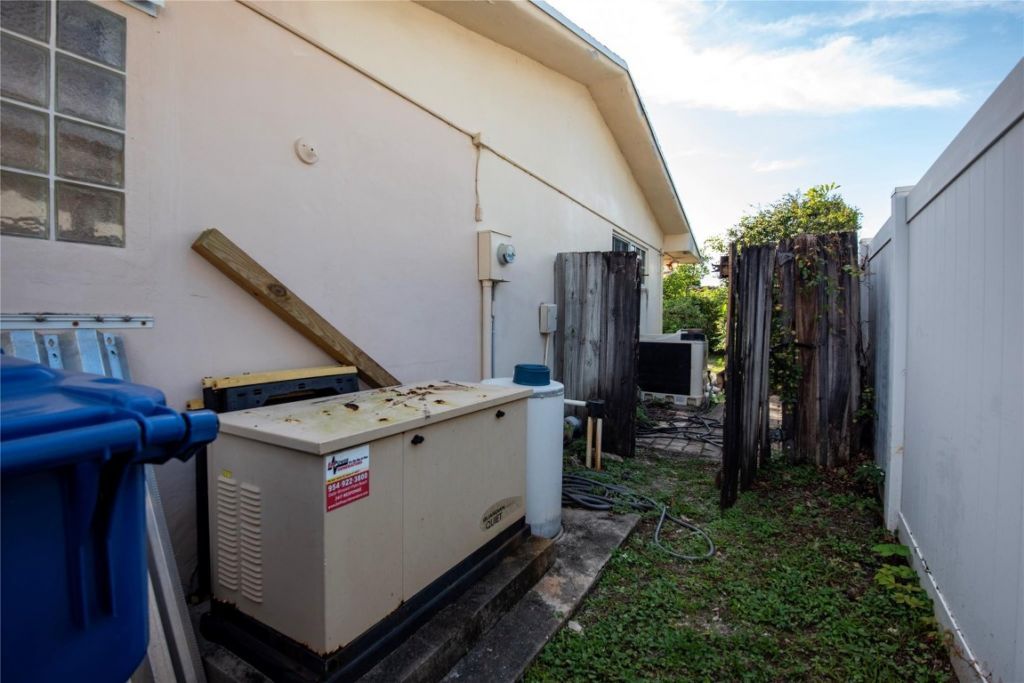 21304 NE 19th Court, Miami, FL 33179 Photo