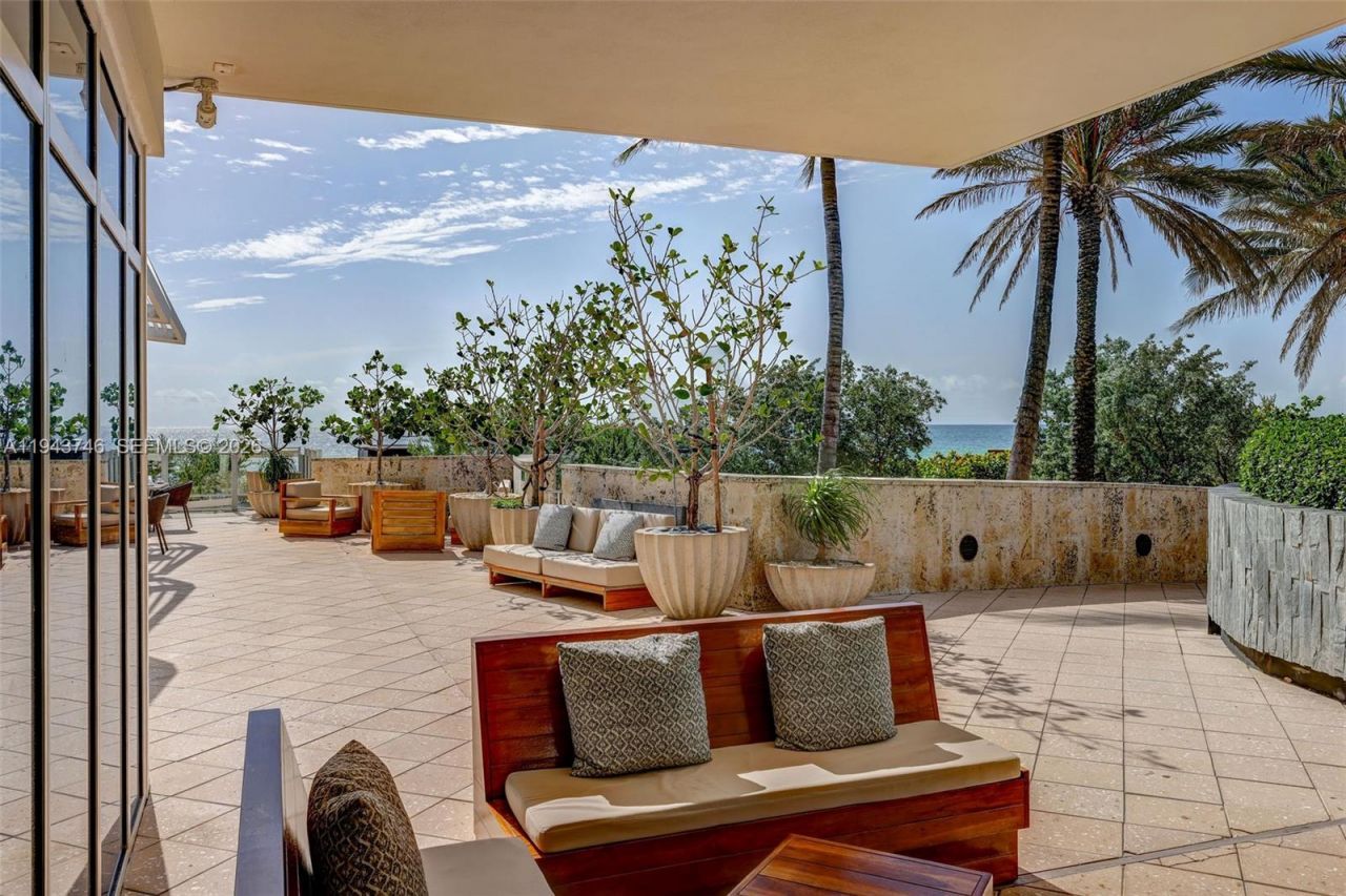 6799 Collins Ave , Unit CPH06, Miami Beach, FL 33141 Photo