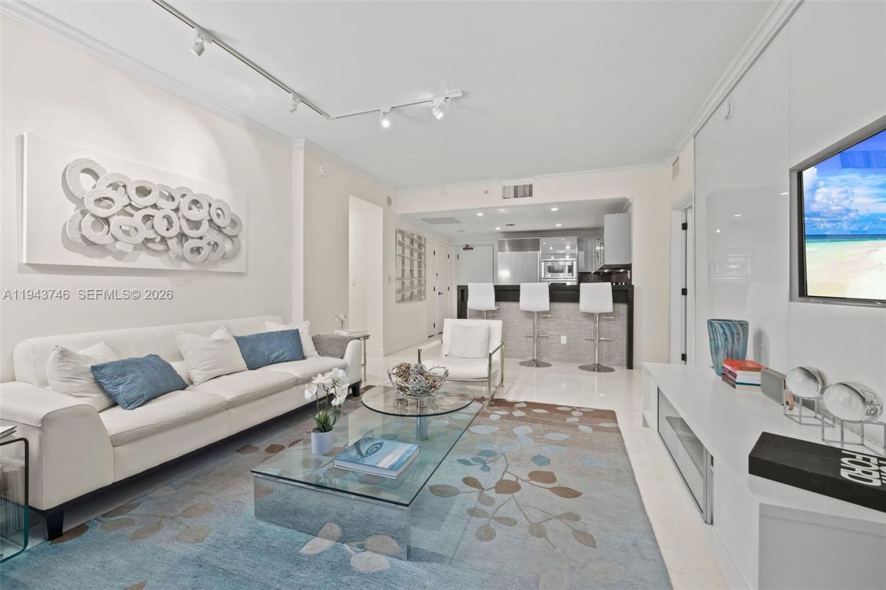 6799 Collins Ave , Unit CPH06, Miami Beach, FL 33141 Photo
