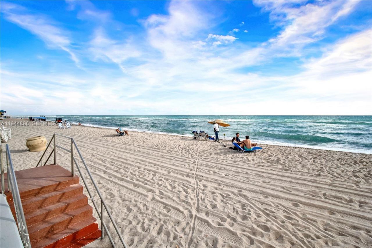 3505 S Ocean Dr, Unit 318, Hollywood, FL 33019 Photo