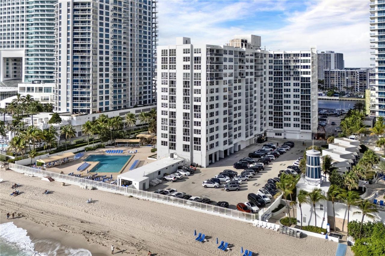 3505 S Ocean Dr, Unit 318, Hollywood, FL 33019 Photo
