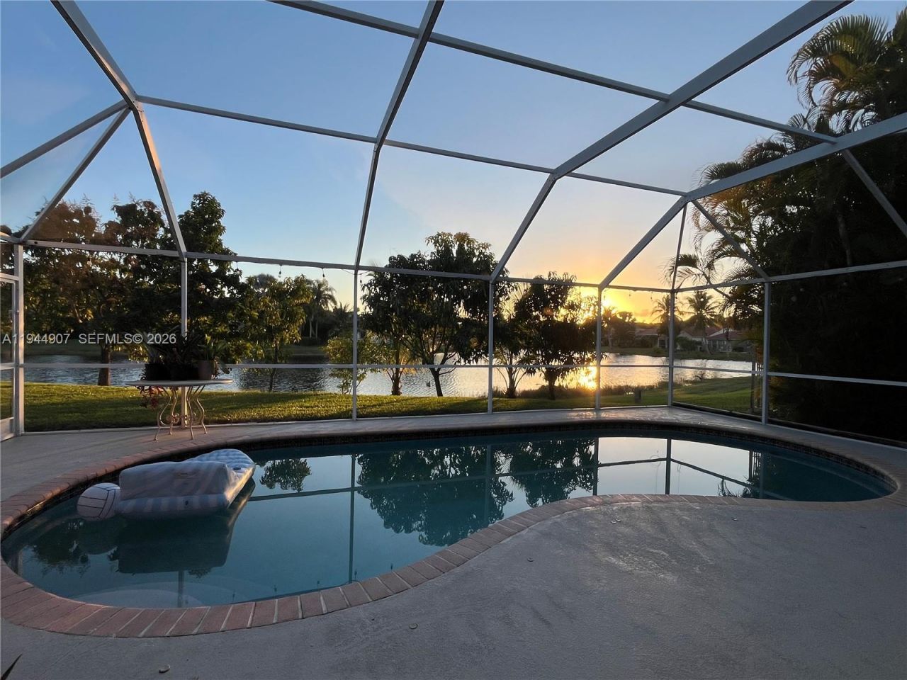 700 Verona Ct, Weston, FL 33326 Photo