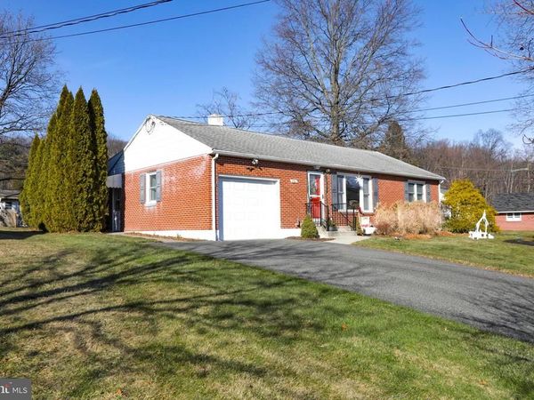 731 CHERRY STREET, BALLY, PA 19503