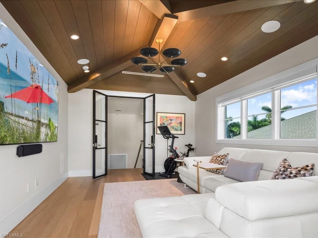 425 15th Ave S, Naples, FL 34102 Photo