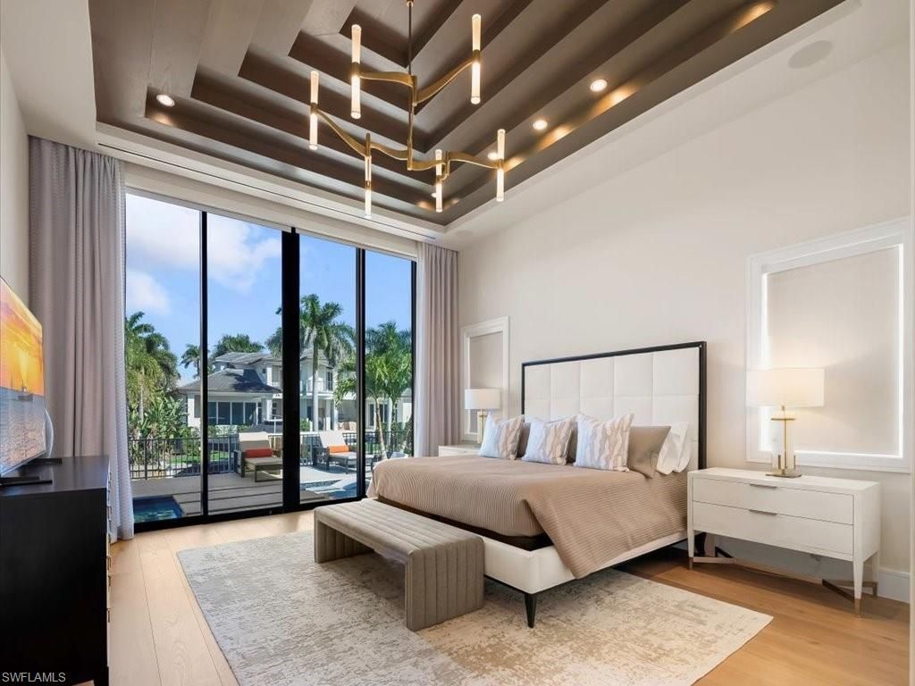 425 15th Ave S, Naples, FL 34102 Photo