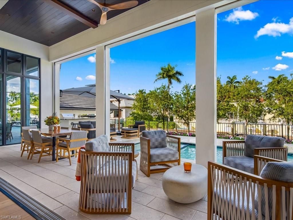 425 15th Ave S, Naples, FL 34102 Photo