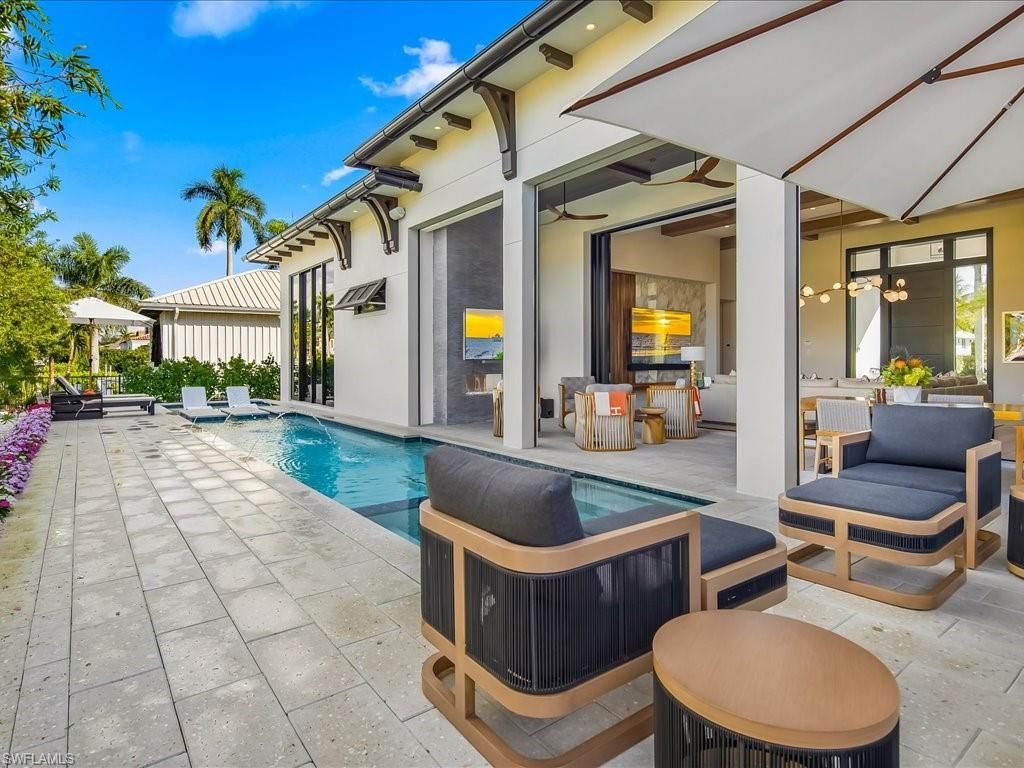 425 15th Ave S, Naples, FL 34102 Photo