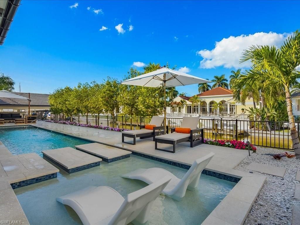 425 15th Ave S, Naples, FL 34102 Photo