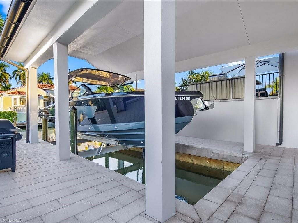 425 15th Ave S, Naples, FL 34102 Photo