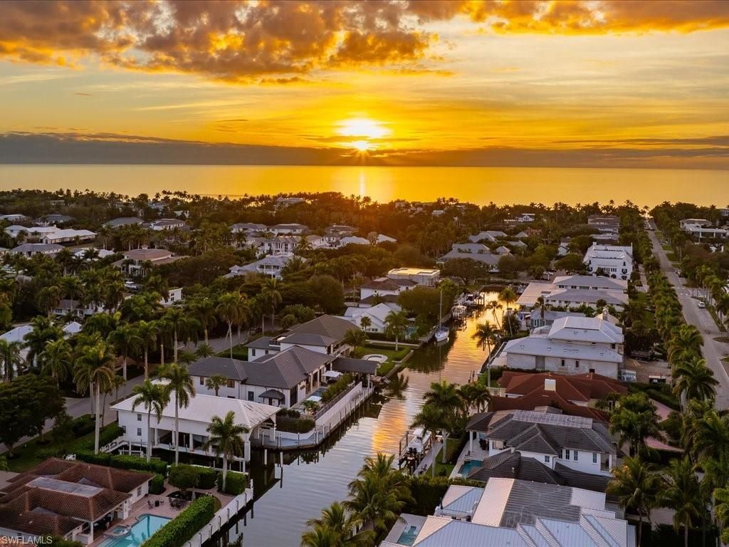 425 15th Ave S, Naples, FL 34102 Photo