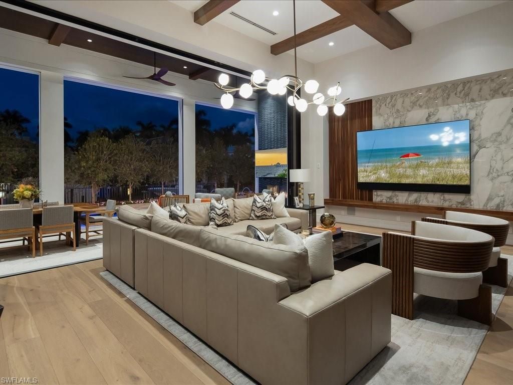 425 15th Ave S, Naples, FL 34102 Photo