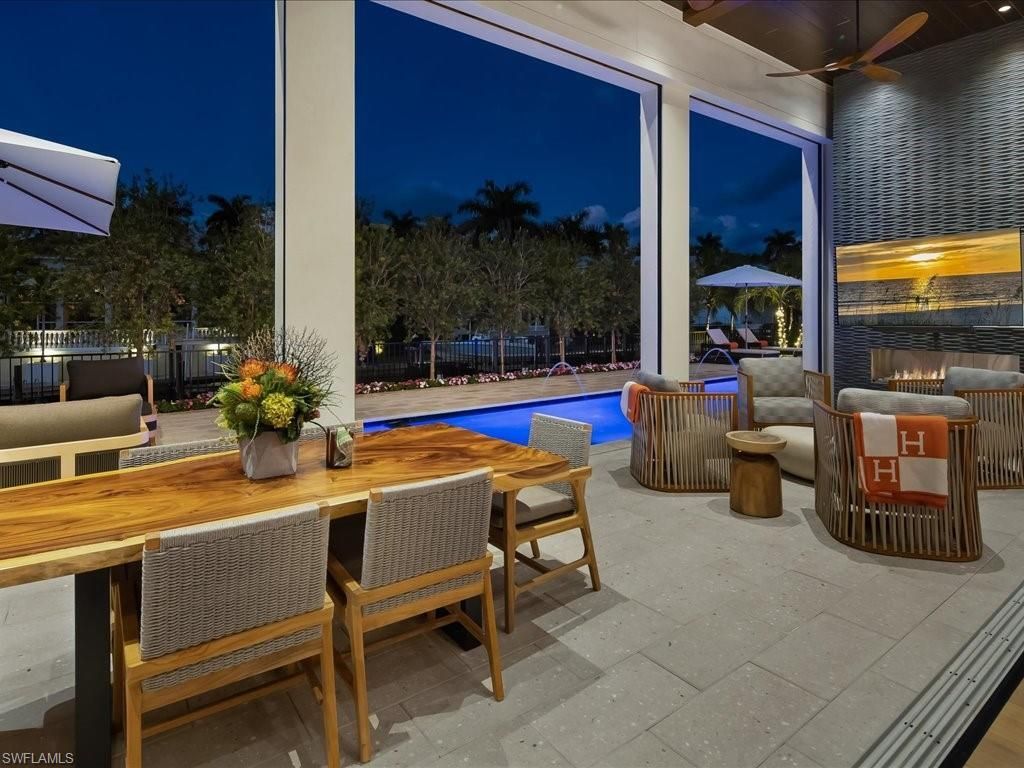 425 15th Ave S, Naples, FL 34102 Photo