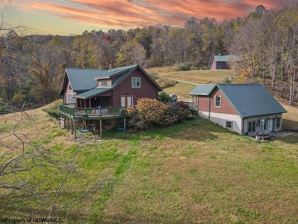 302 Smokey Mountain Road, Lost Creek, WV 26385