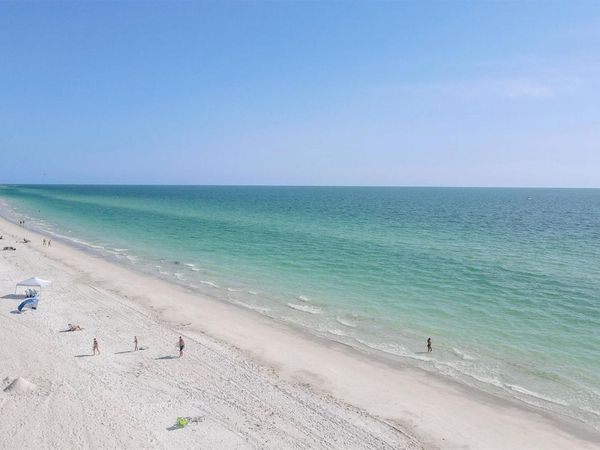 3007 AVENUE E, Unit A, HOLMES BEACH, FL 34217