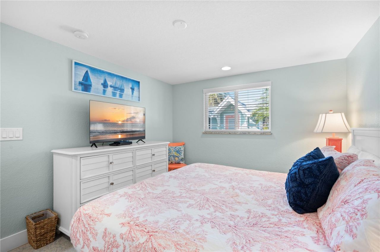 3007 Avenue E, Unit A, Holmes Beach, FL 34217 Photo