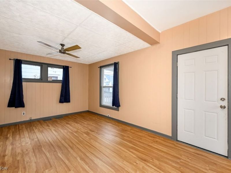 667 Elma Street, Akron, OH 44310 Photo 12