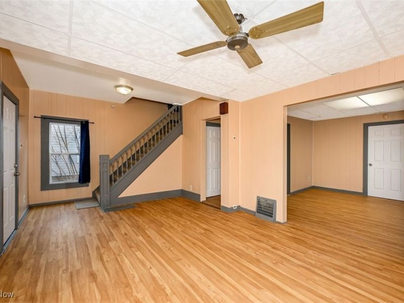 667 Elma Street, Akron, OH 44310 Photo 13