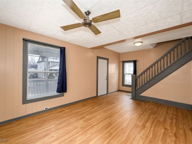 667 Elma Street, Akron, OH 44310 Photo 14