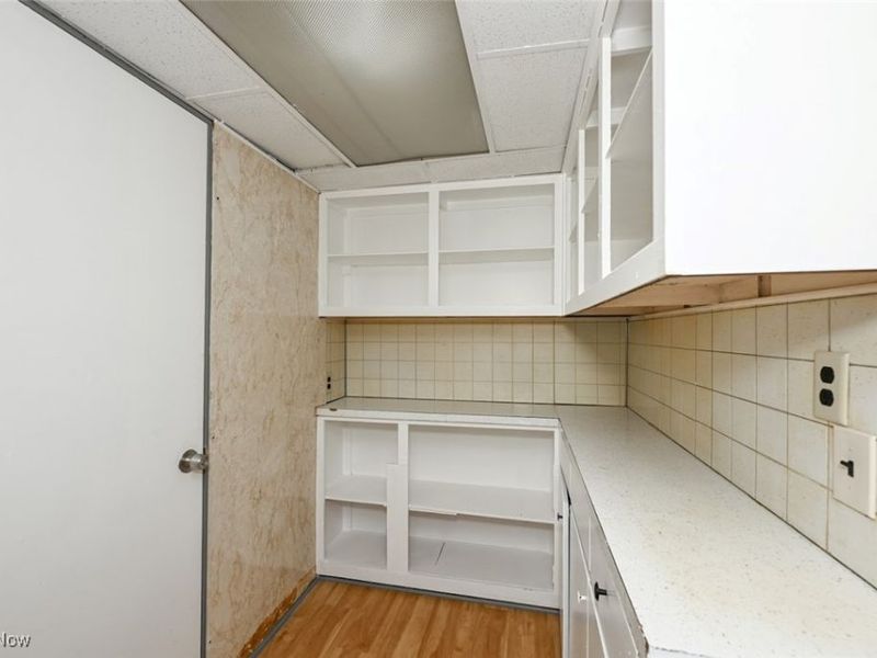 667 Elma Street, Akron, OH 44310 Photo 18