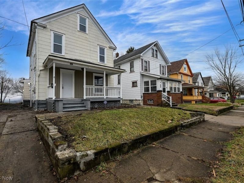 667 Elma Street, Akron, OH 44310 Photo 3