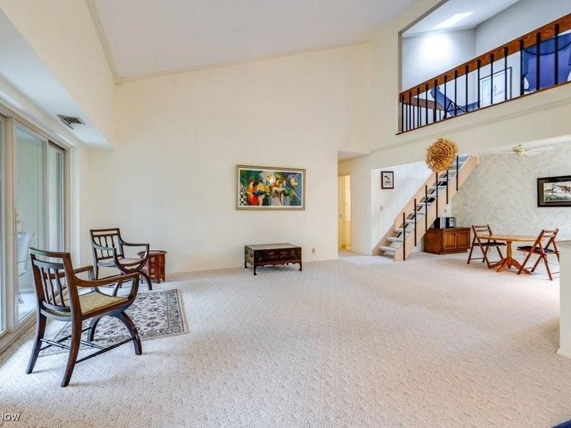 1012 Bunker Drive, Unit 304, Fairlawn, OH 44333 Photo 4