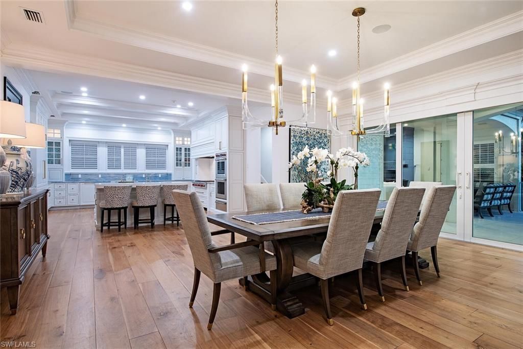 140 3rd Ave S, Naples, FL 34102 Photo